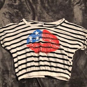 Charlotte Russe Cropped t-shirt